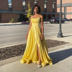 Yellow off the shoulders ball gown